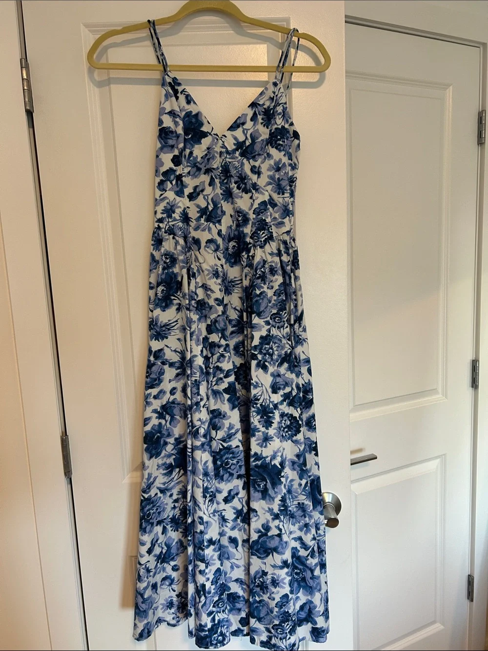 Abercrombie & Fitch Tie-Strap Maxi Dress Blue Toile